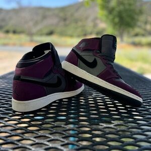 AIR JORDAN 1 RETRO HIGH (GG)